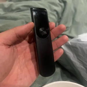 Reçu Thermomètre Numérique Infrarouge Sans Contact de la part du client P****n.