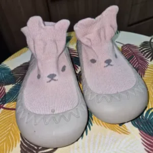 Reçu les Chaussures Chaussettes pour Bébé Premier Marcheur du client M****a.