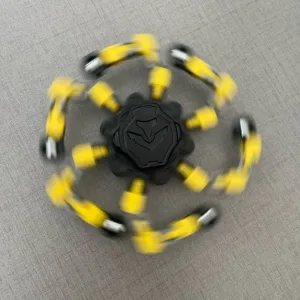Reçu le Spinner Fidget Robot Transformable du client J***a.