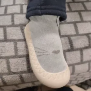 Reçu les Chaussures Chaussettes pour Bébé Premier Marcheur du client L***i.